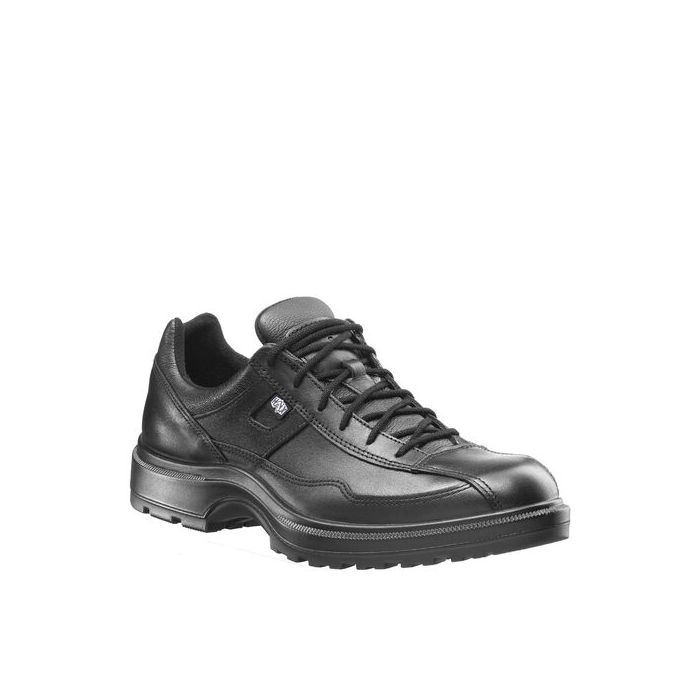 Halbschuh aus hochwertigem, weichem Waterproofleder in eleganter Optik