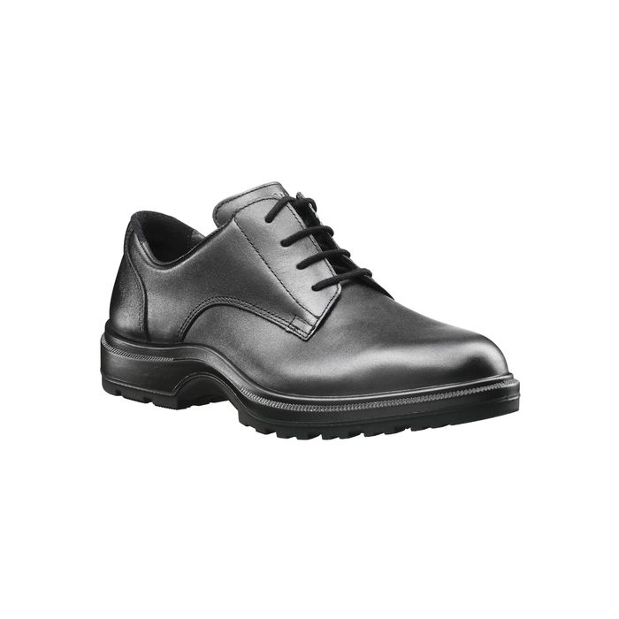 Halbschuh aus hochwertigem, weichem und hydrophobiertem Waterproof-Leder in eleganter Optik