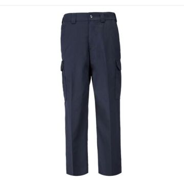 Die TACLITE® PDU® Class-B Cargohose besteht aus leichtem TACLITE® Ripstop-Gewebe, perfekt für den täglichen, ganztägigen Gebrauch.