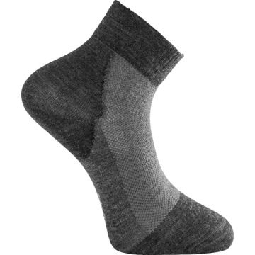Woolpower Socken Skilled Liner Short - Dunkelgrau / Grau