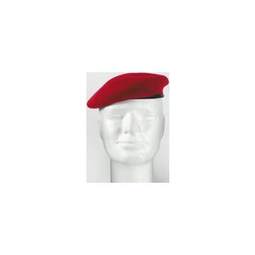 Commandobarett Rot